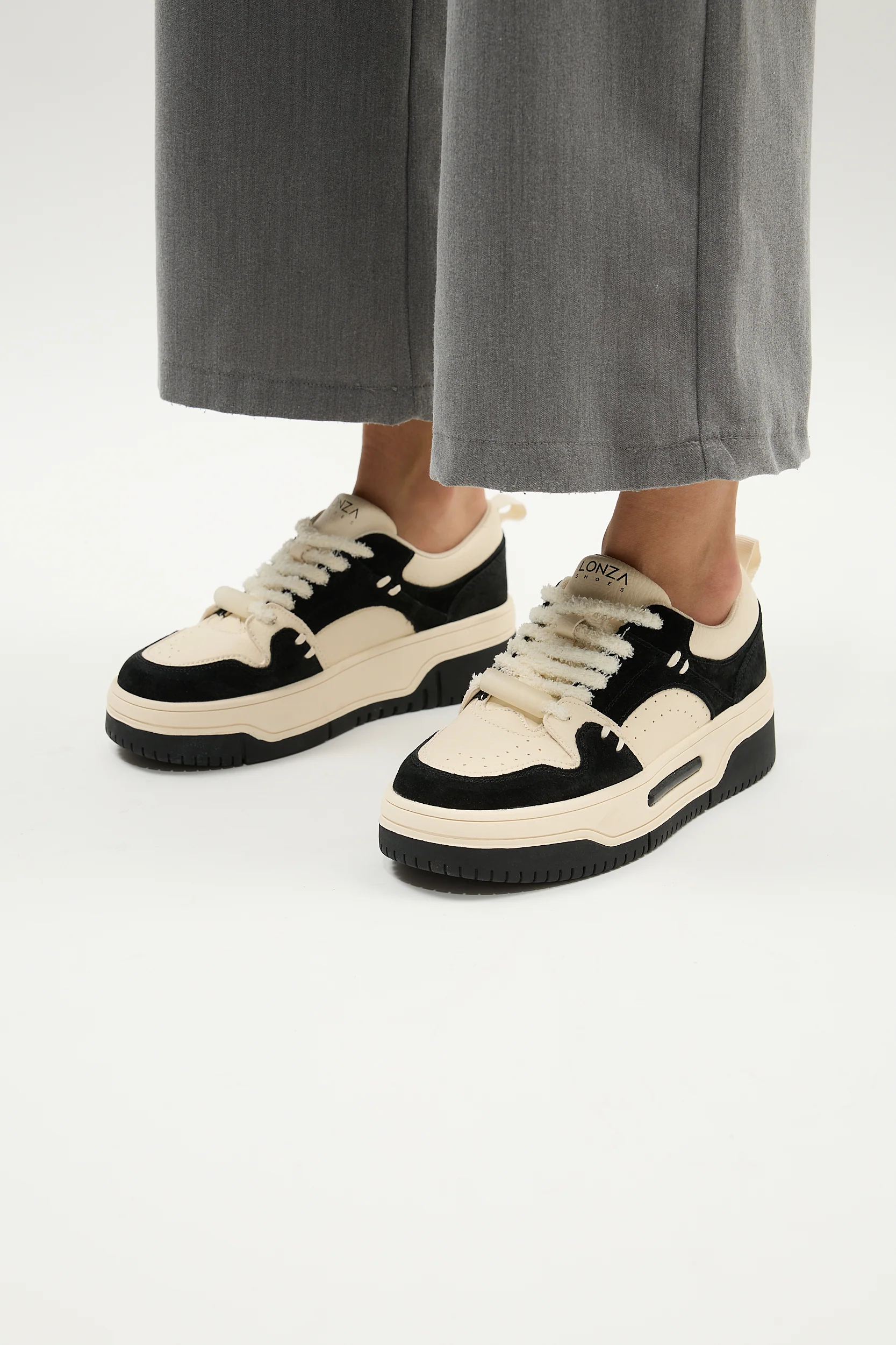 Alare Black - Image 3