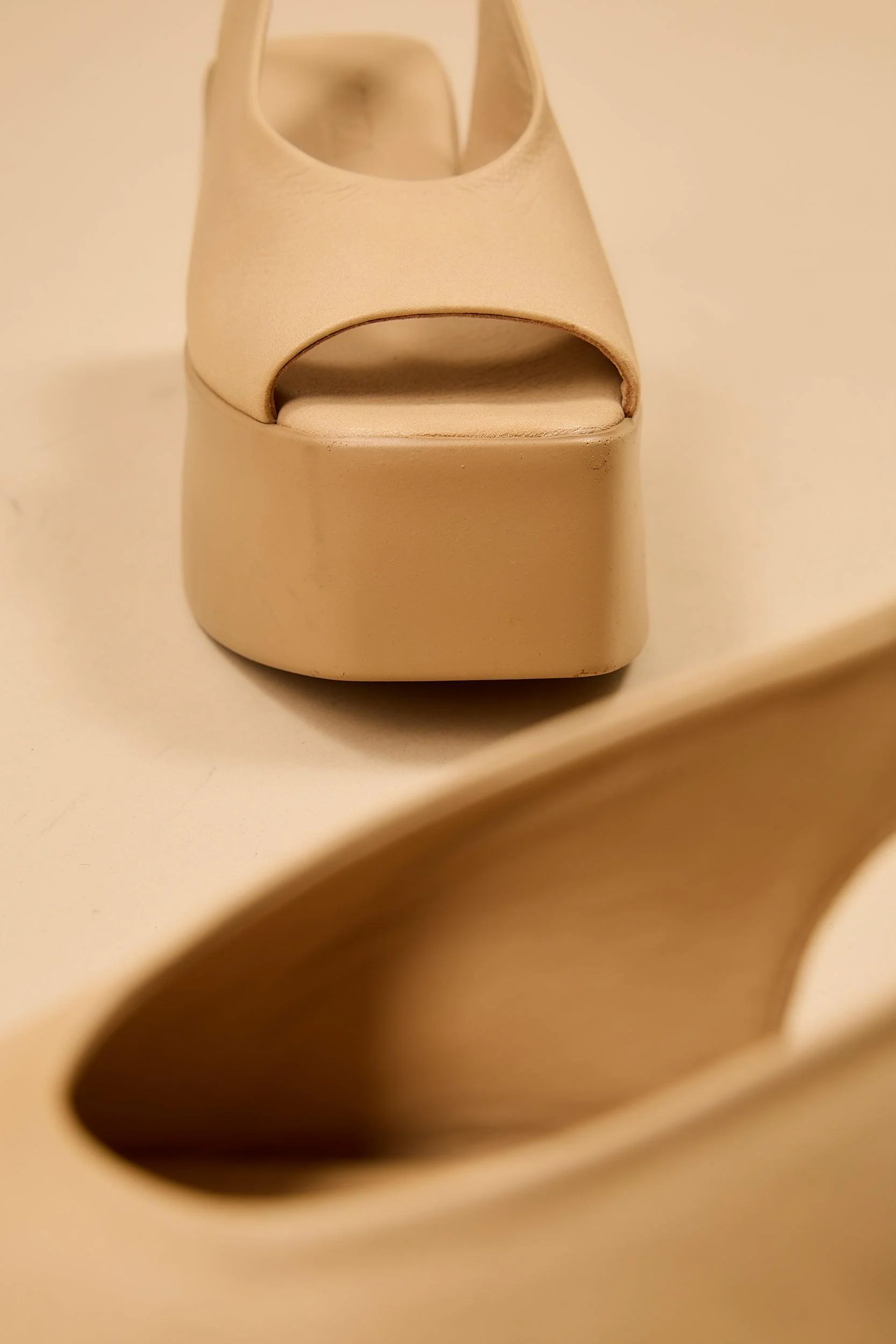 Ariadne Tan - Image 15