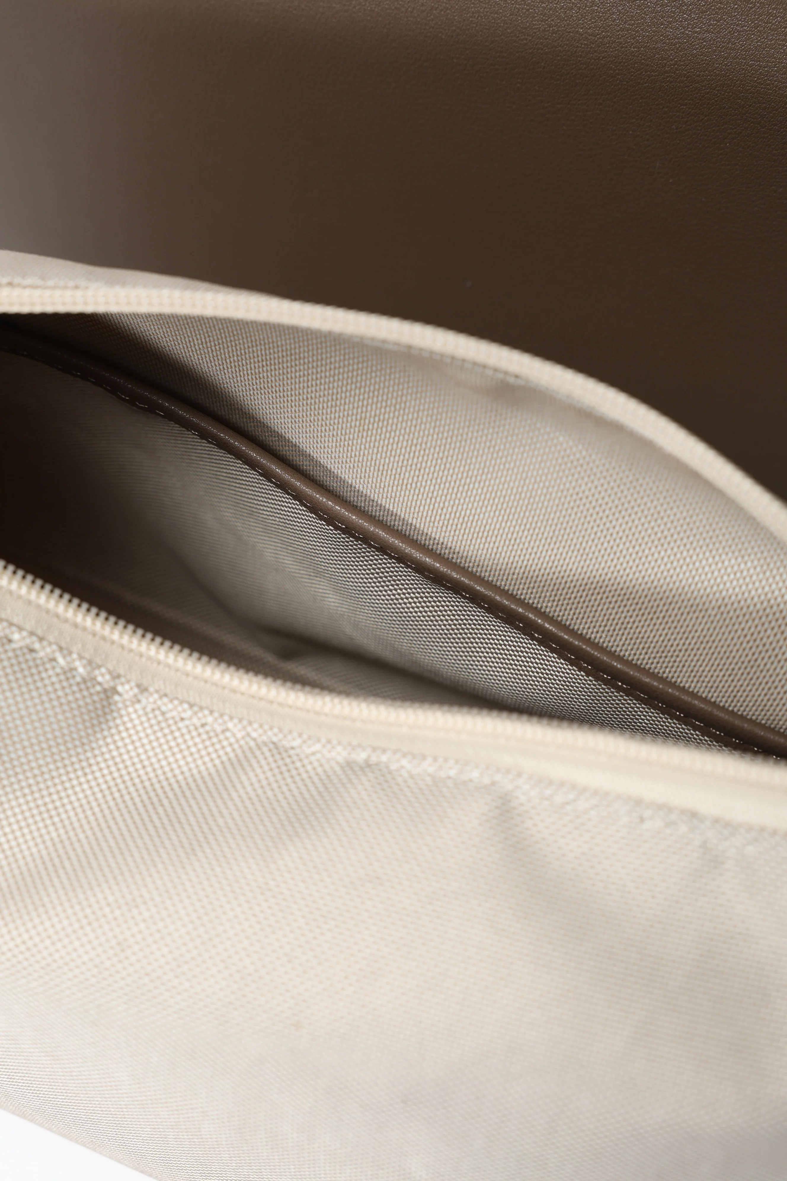 Chara Beige - Image 10
