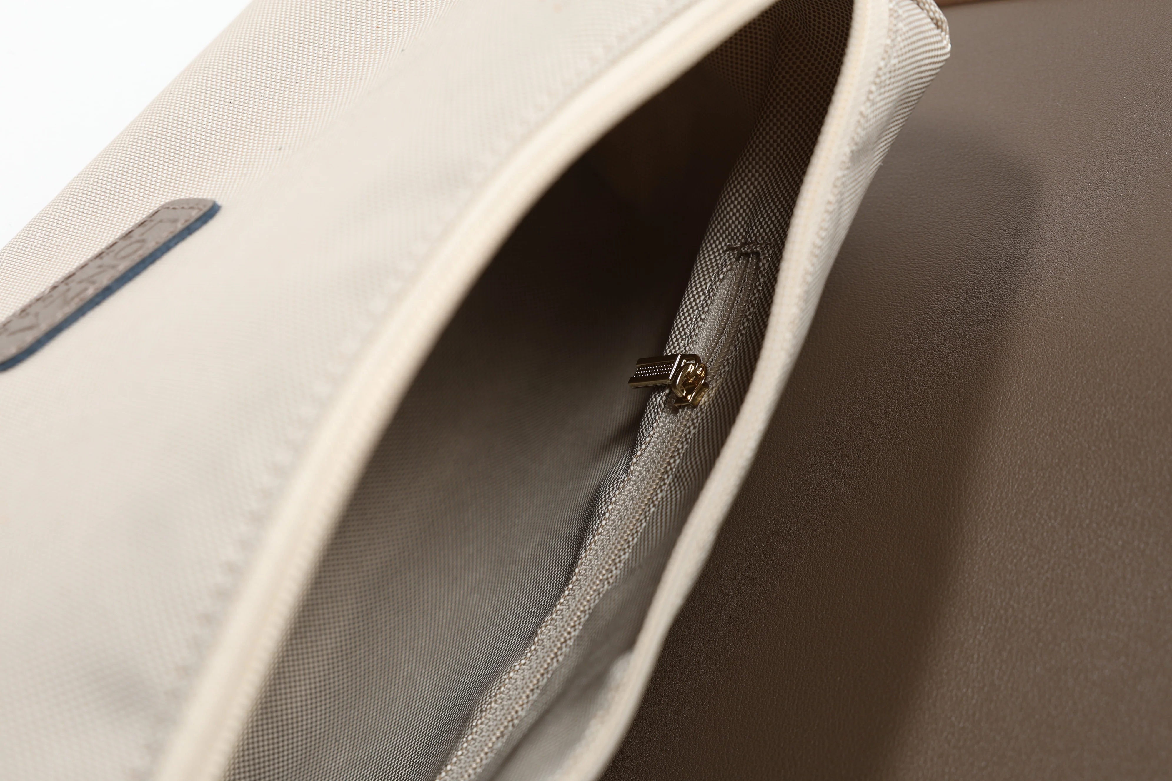 Chara Beige - Image 11