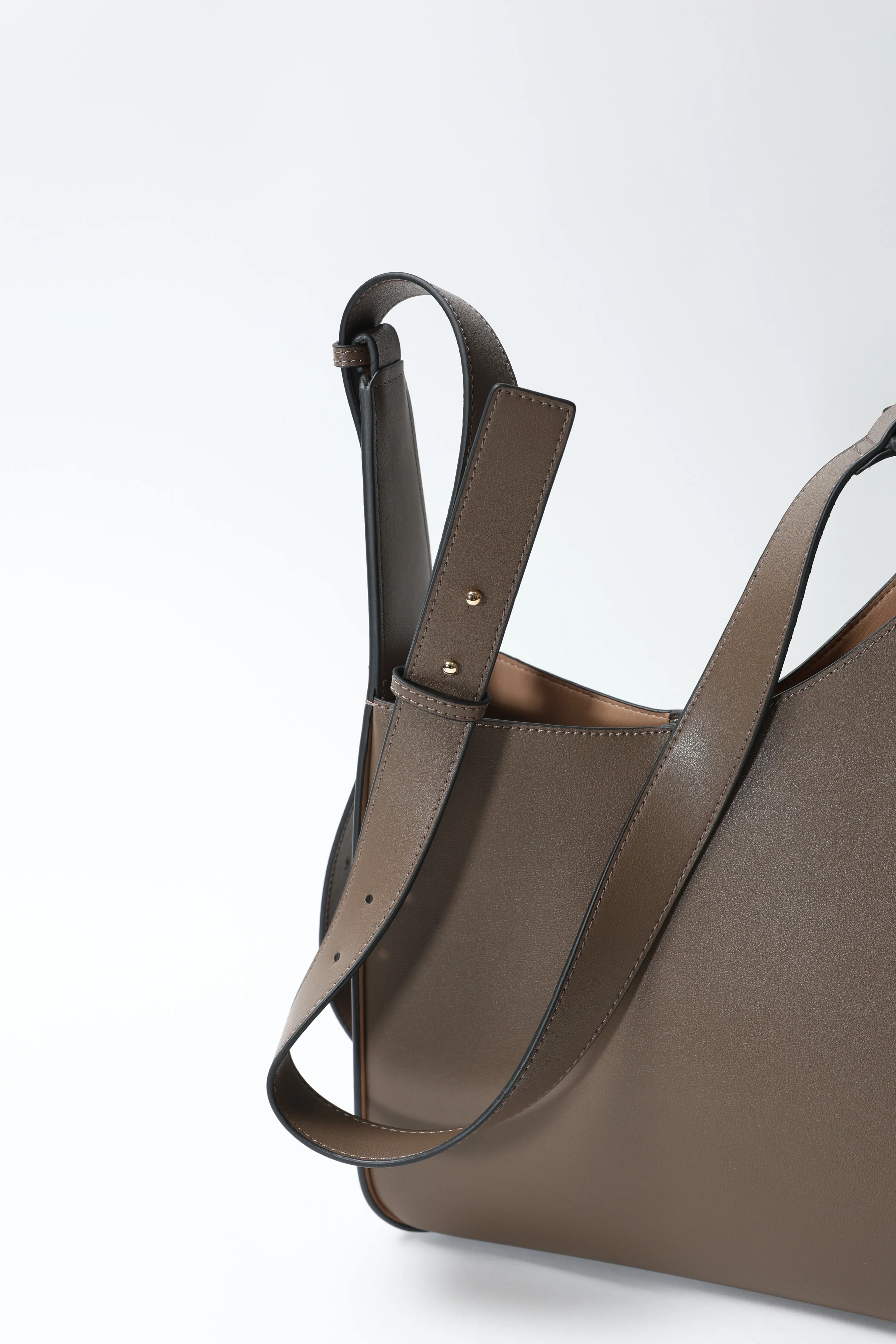 Chara Beige - Image 12