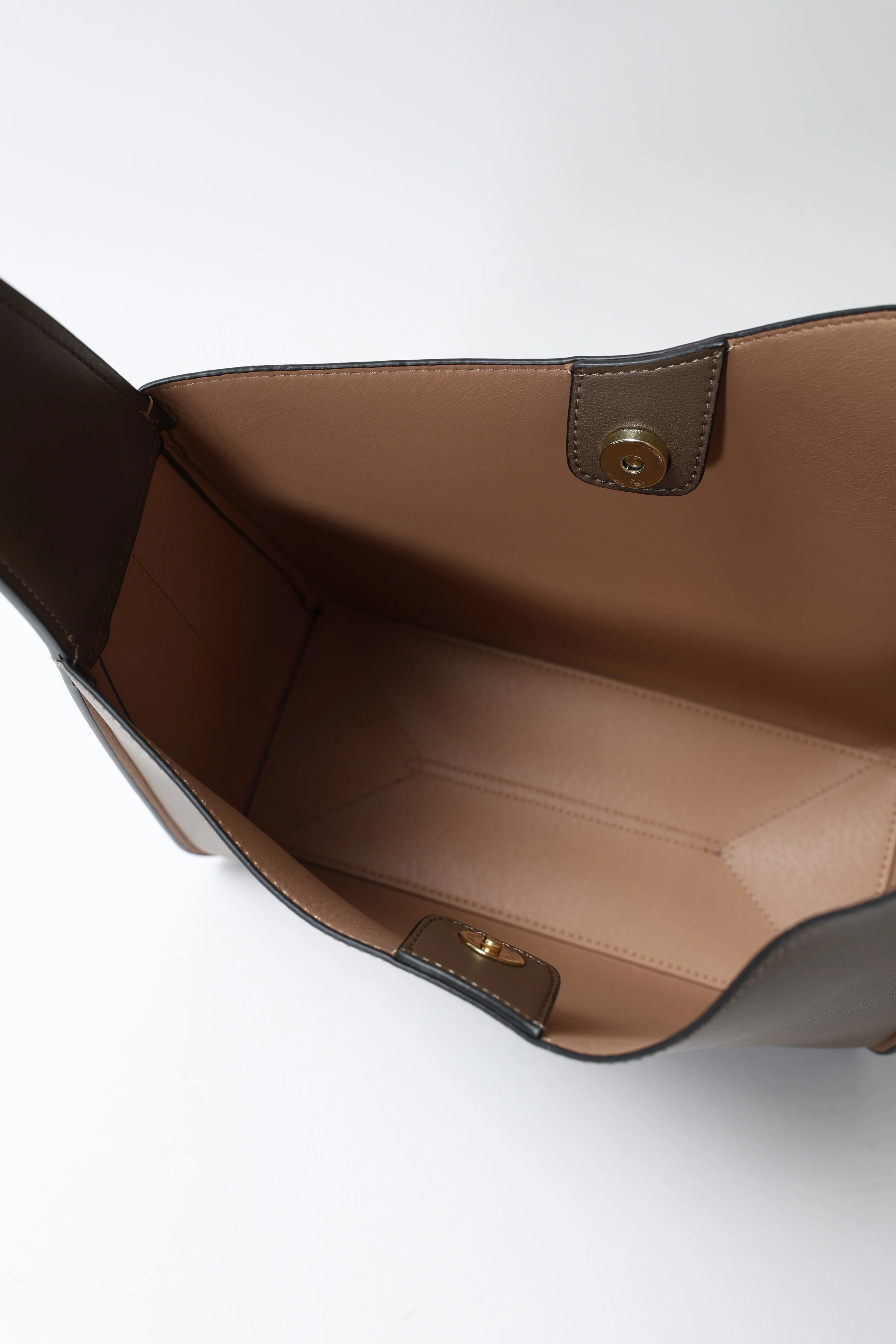 Chara Beige - Image 3