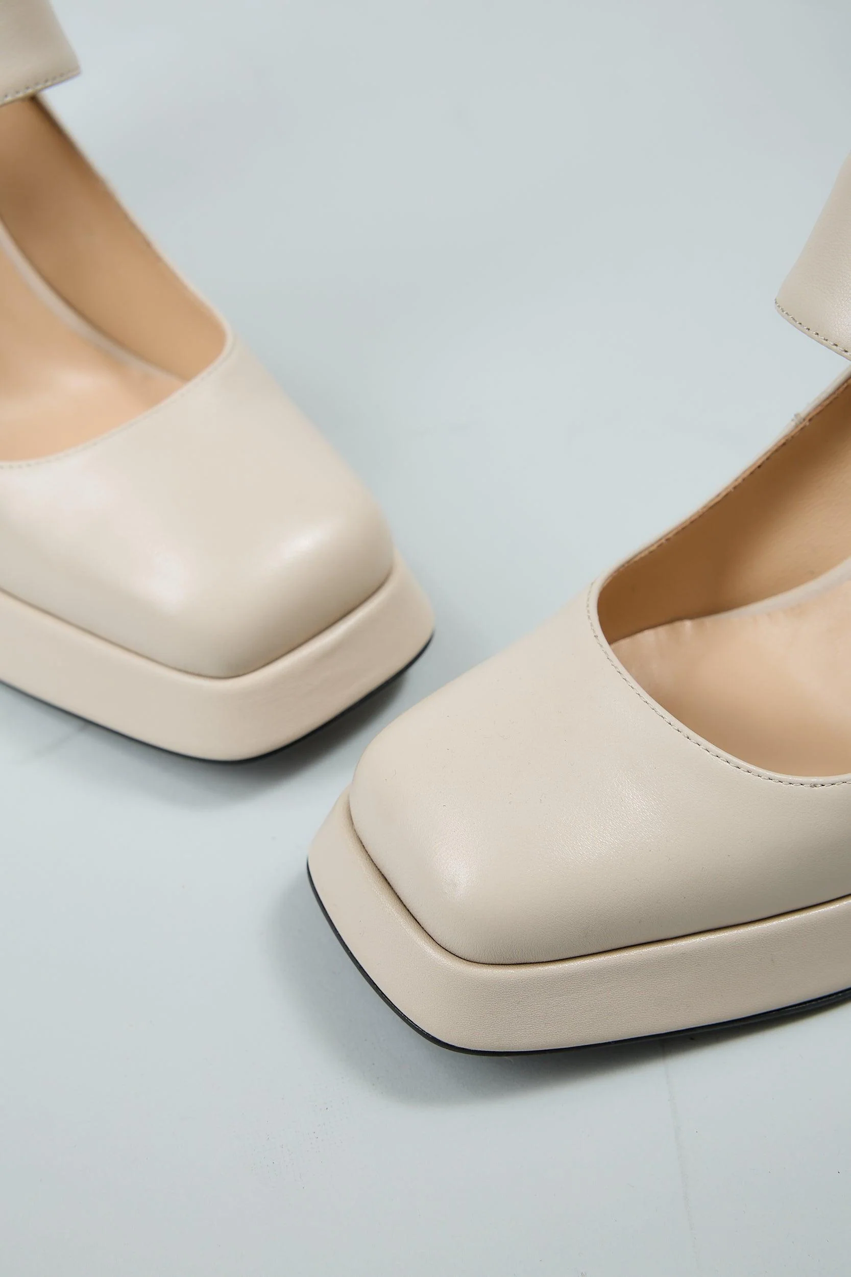 Claudia Beige - Image 12