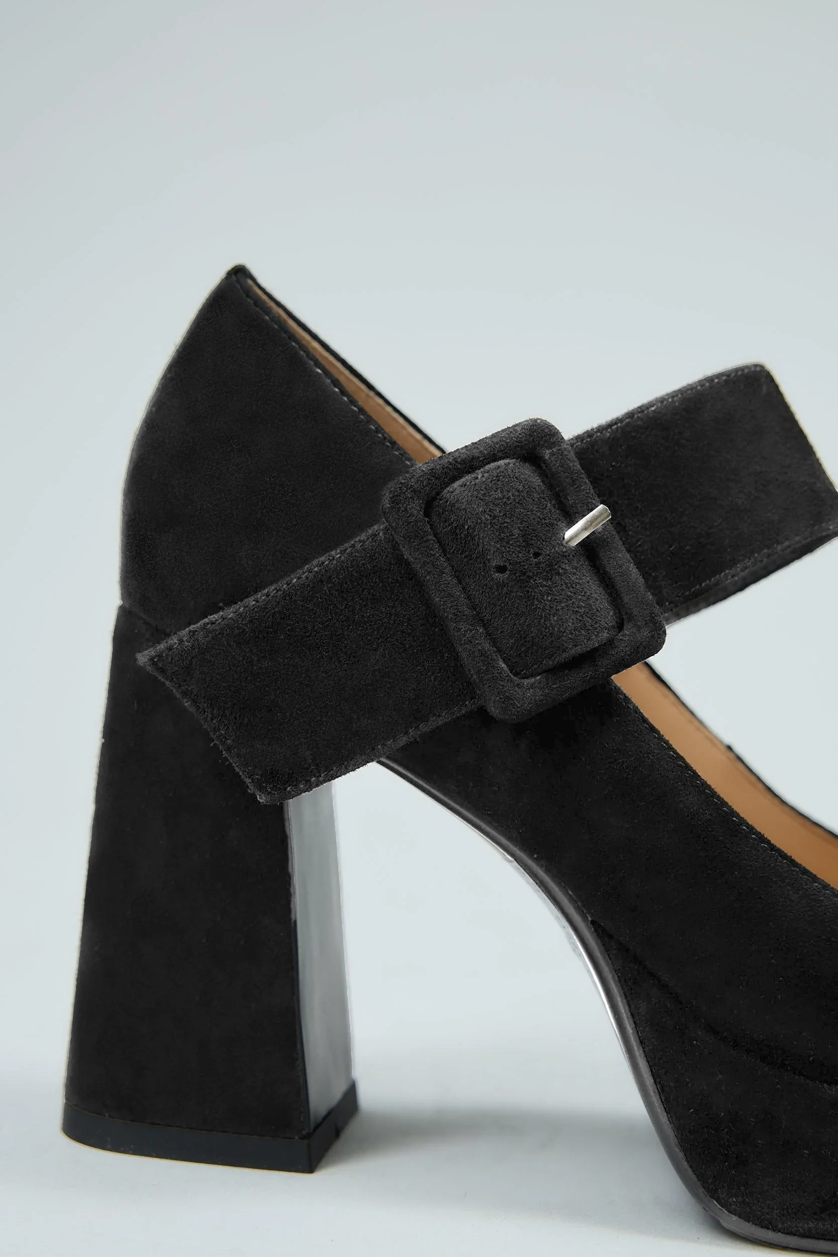 Claudia Black Suede - Image 12