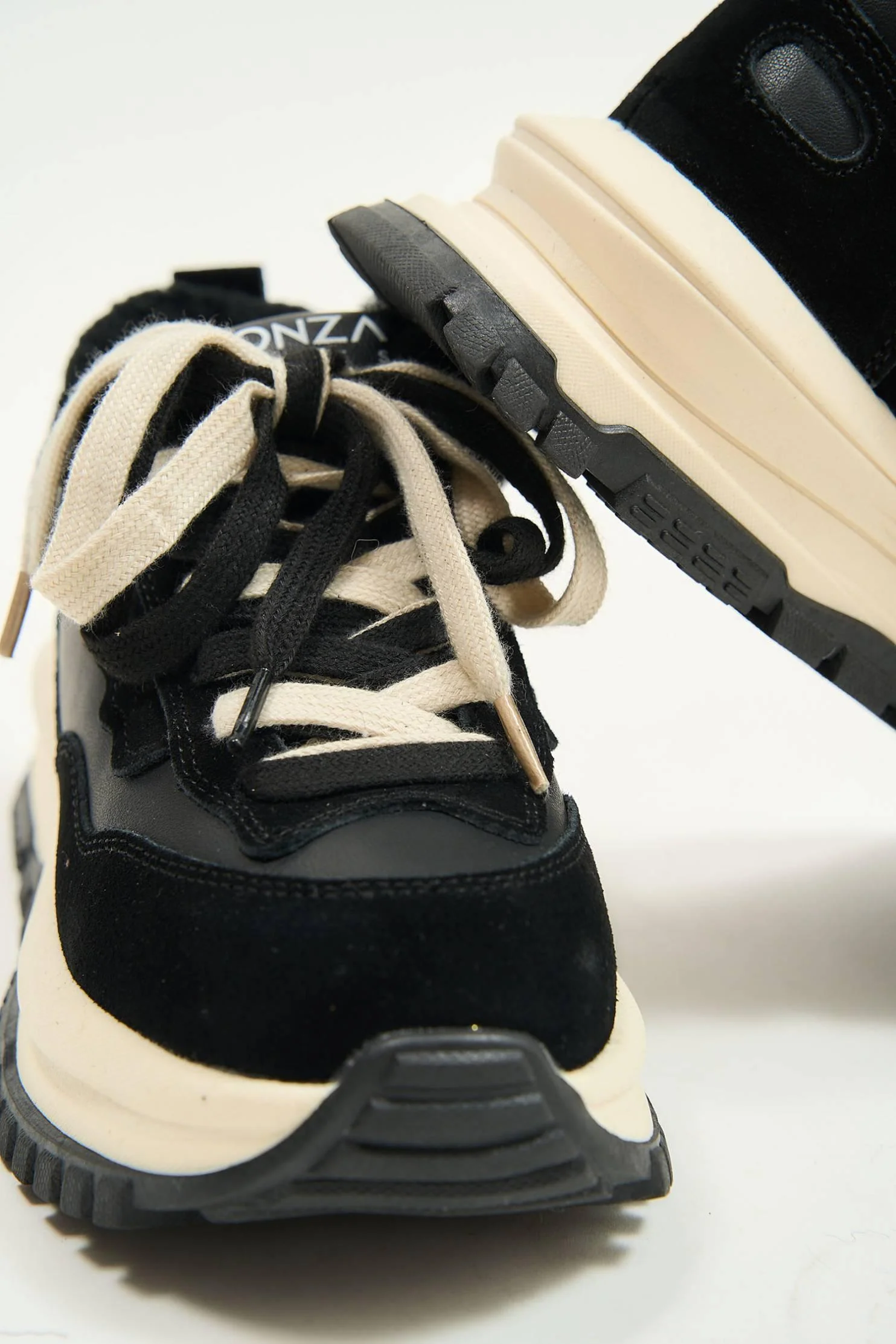 Dant Black - Image 12