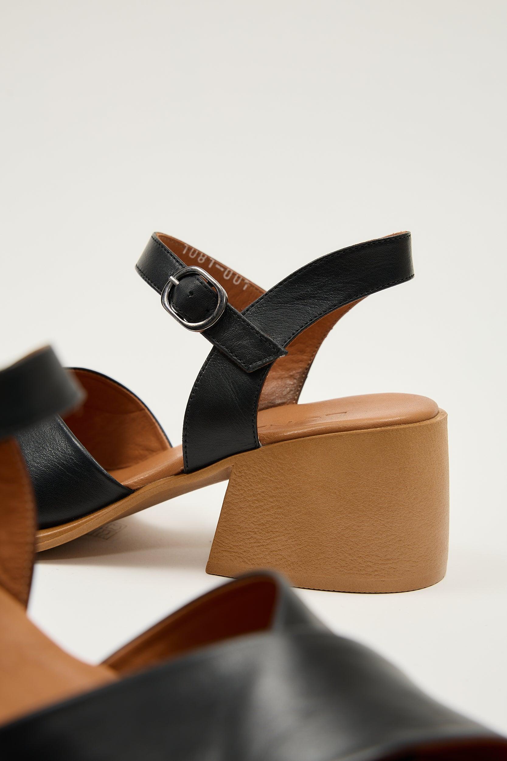 Daphne Tan - Image 11