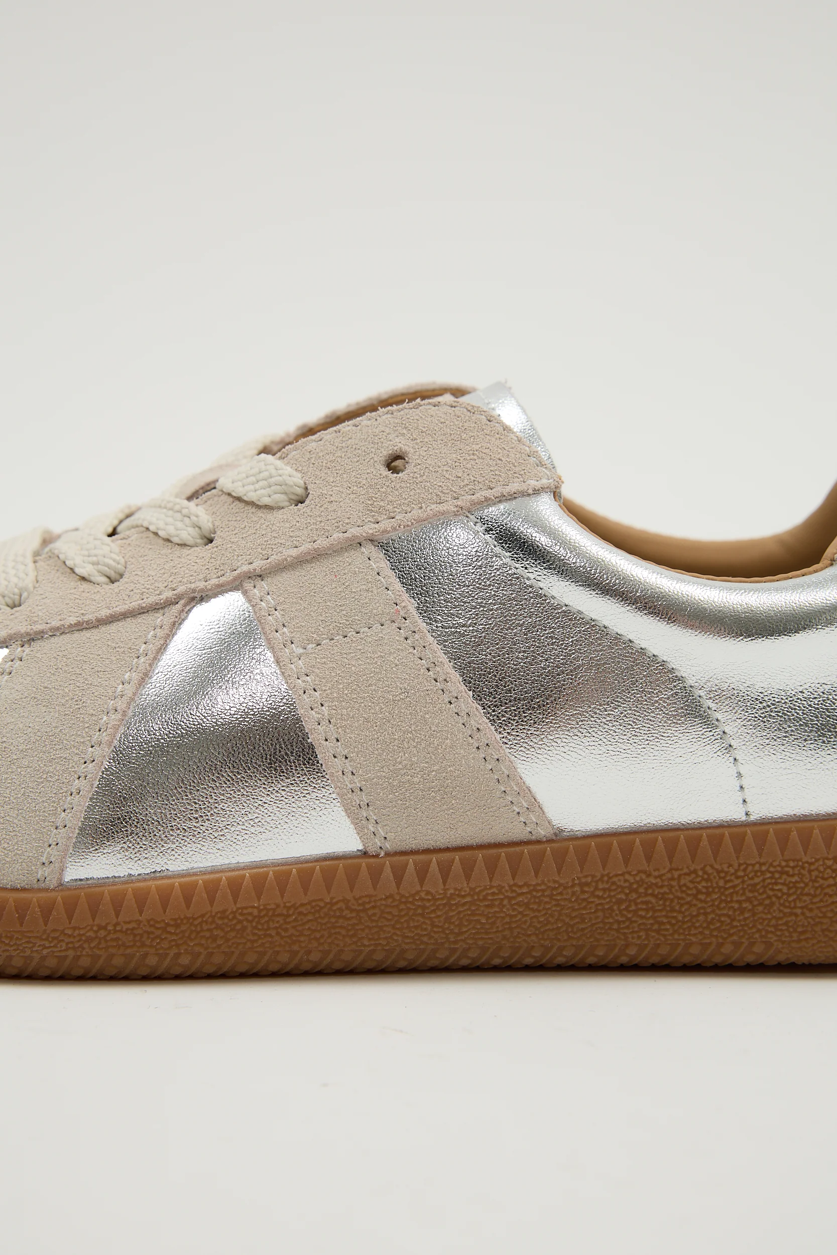 Delta Silver Grey - Image 3