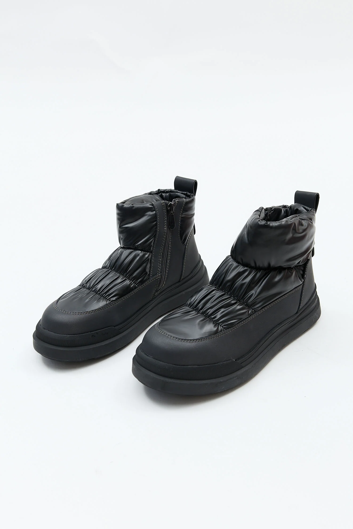 Elowen Black - Image 8