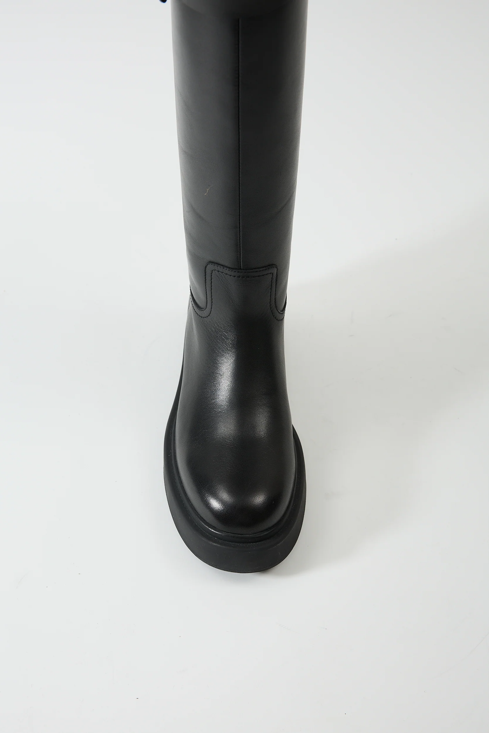 Helena Black - Image 5