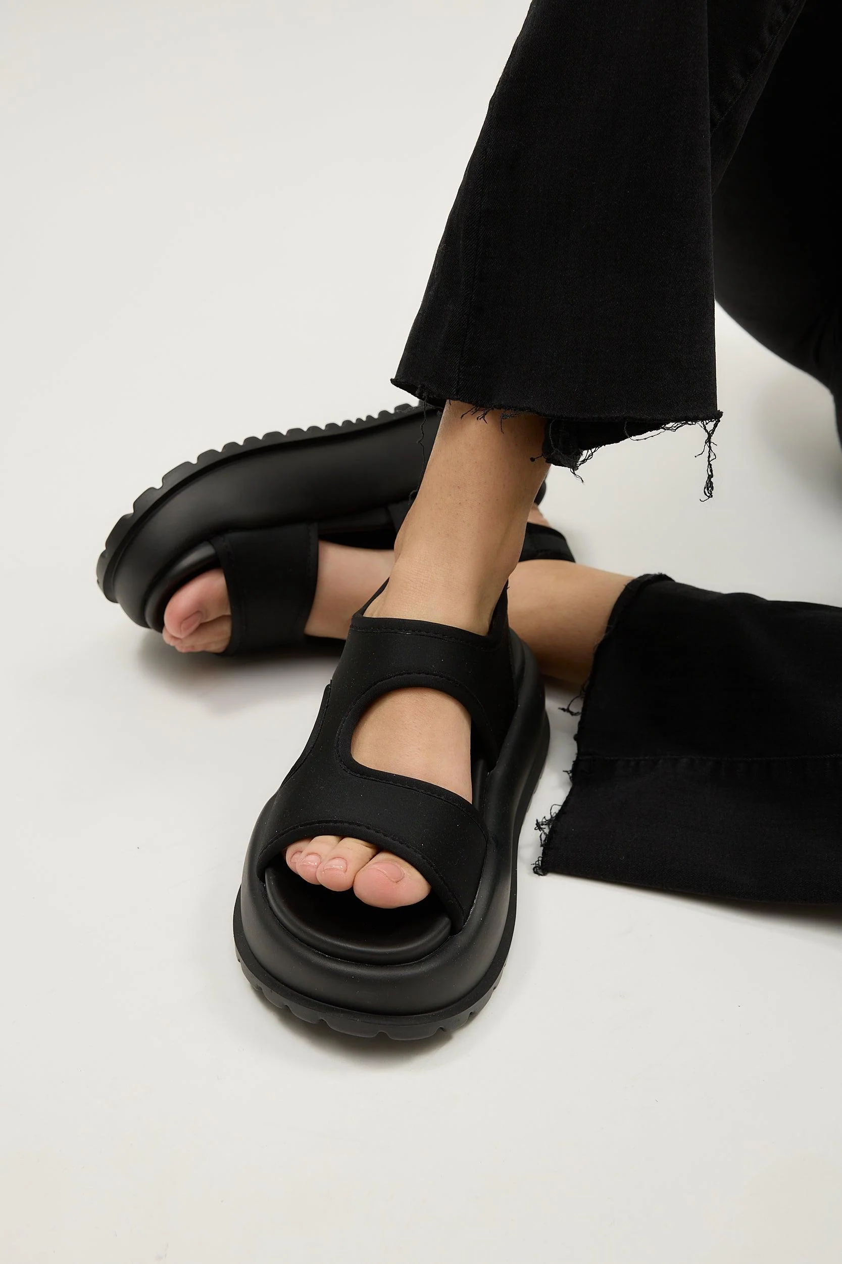 Jacinta Black - Image 7