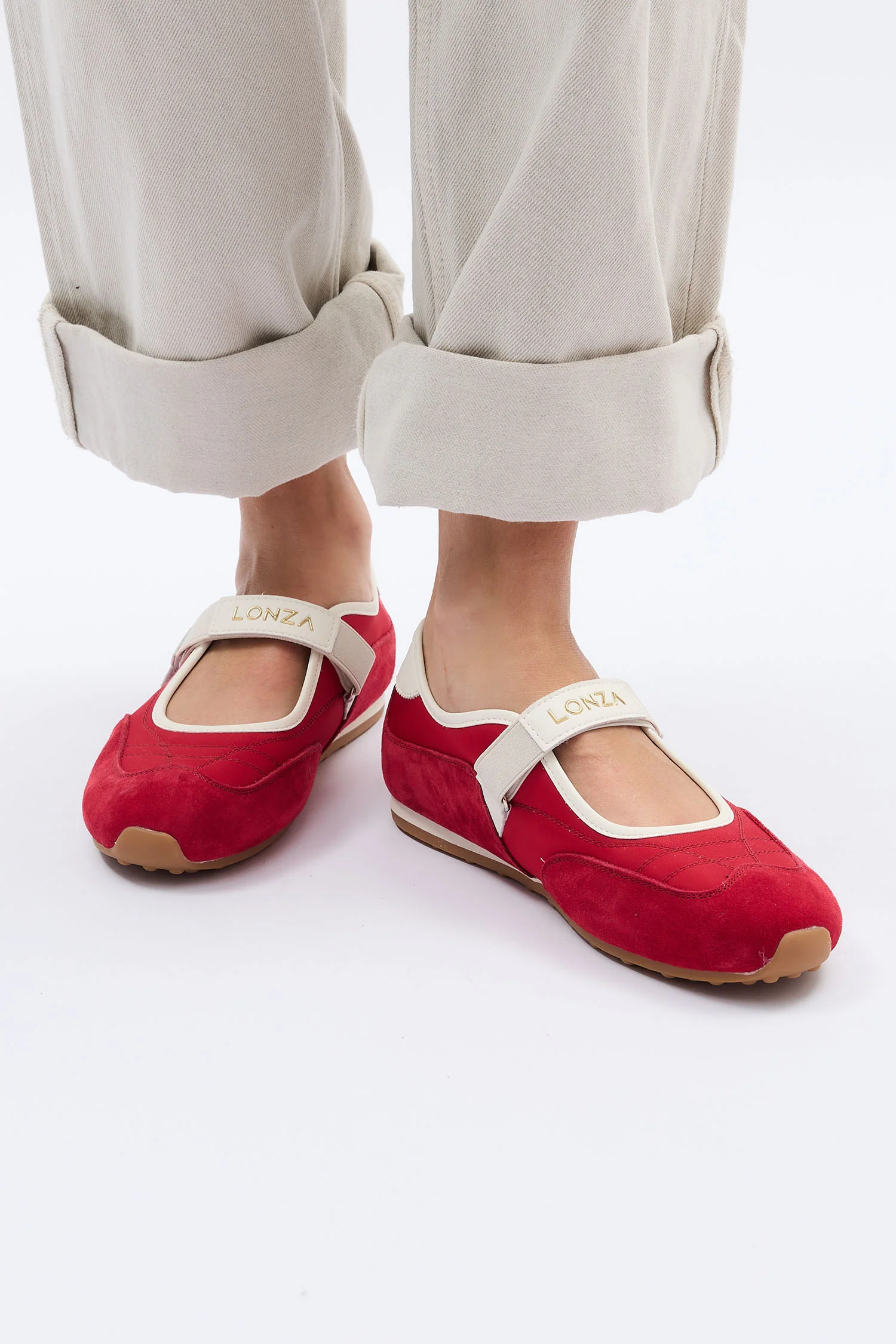 Janet Red - Image 10