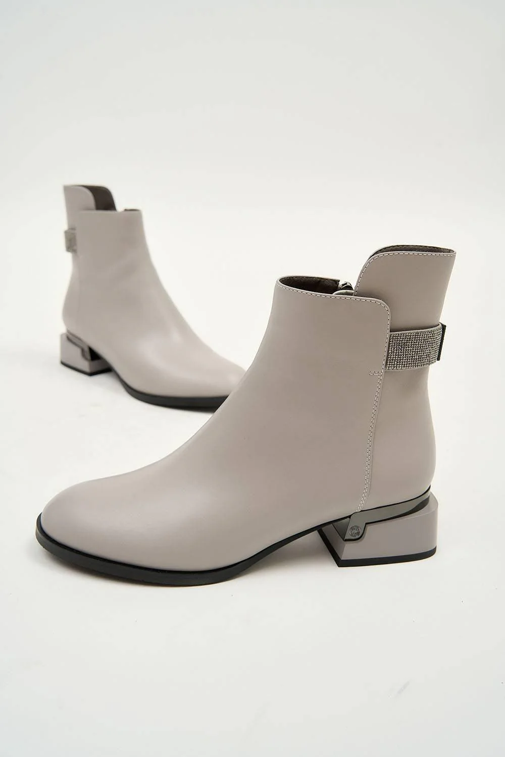 Oread Grey - Image 3