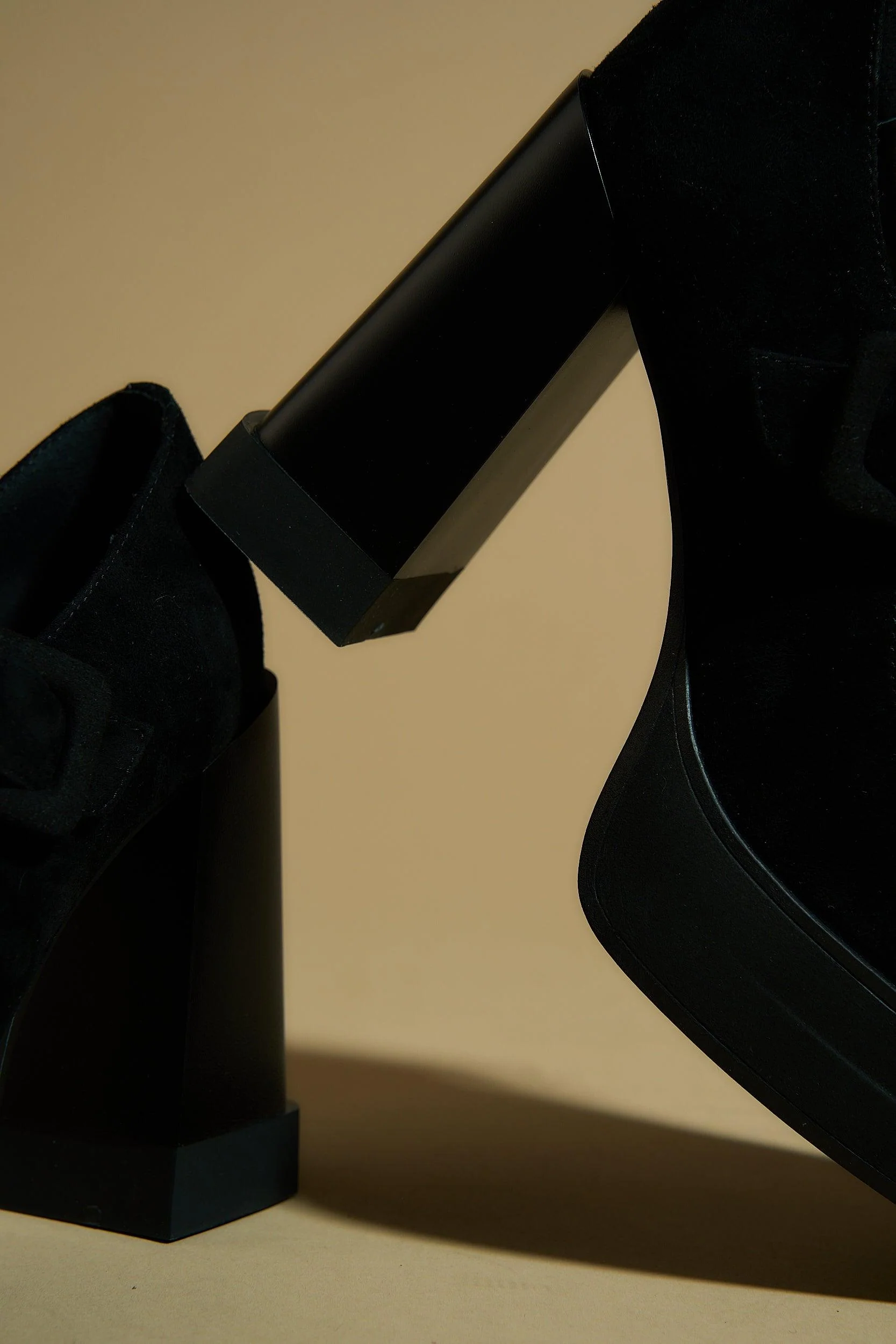 Shirley Suede - Image 14