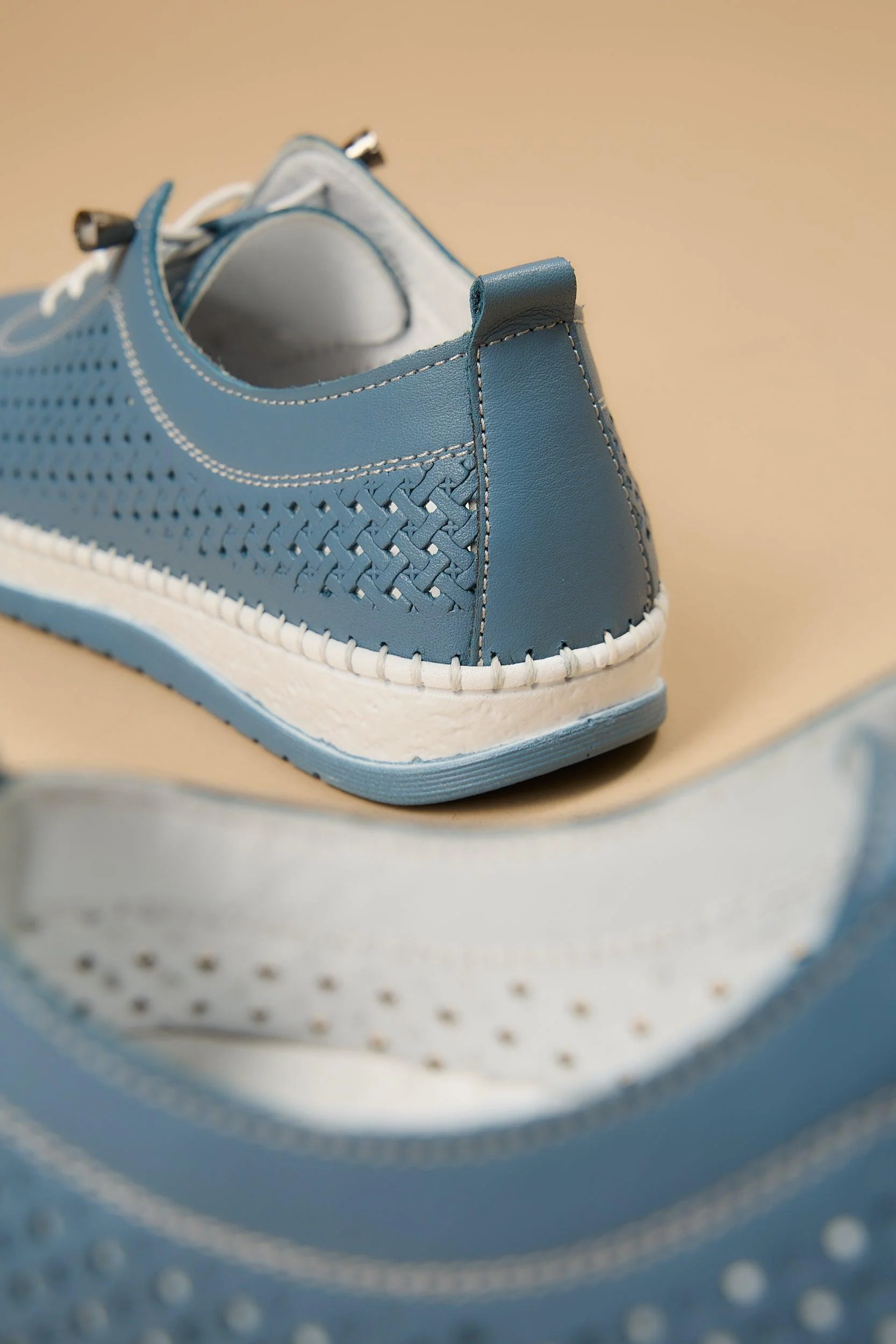Shoella Blue - Image 13