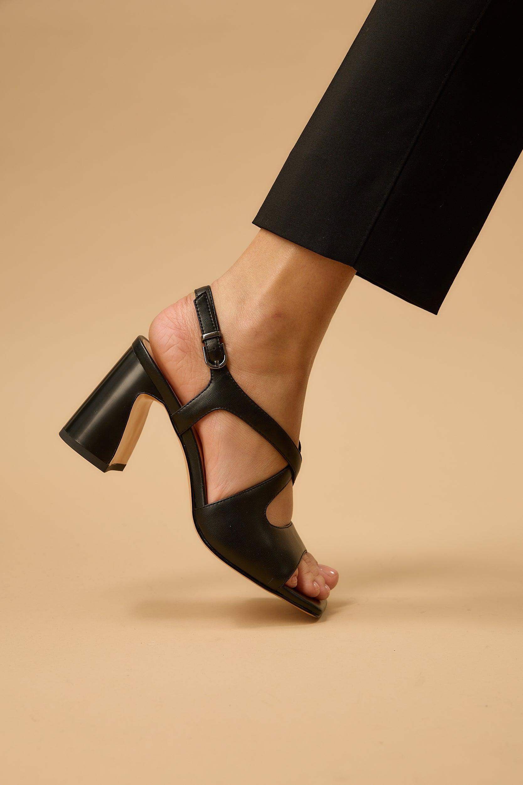 Silvia Black - Image 5