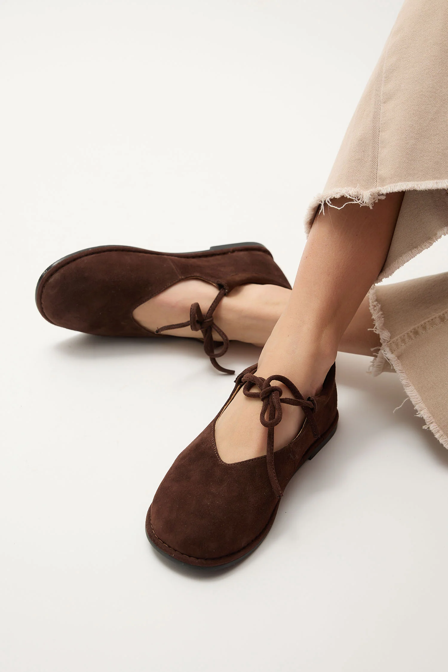 Sogra Brown - Image 11