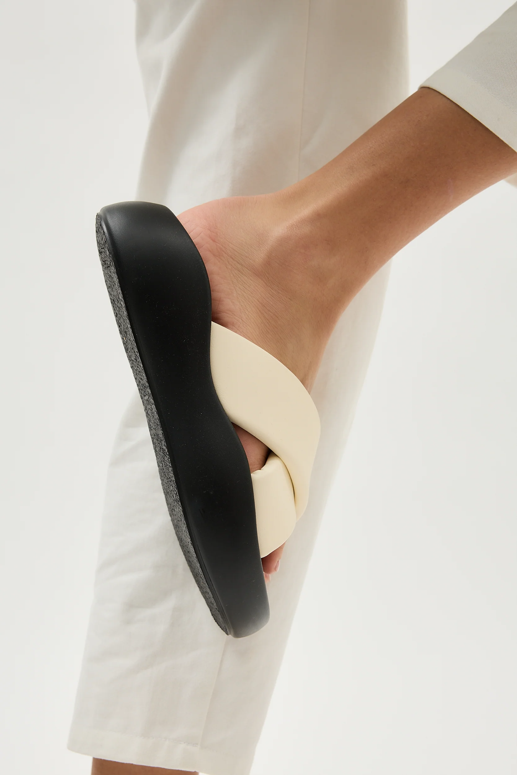Whitney Milk - Image 8